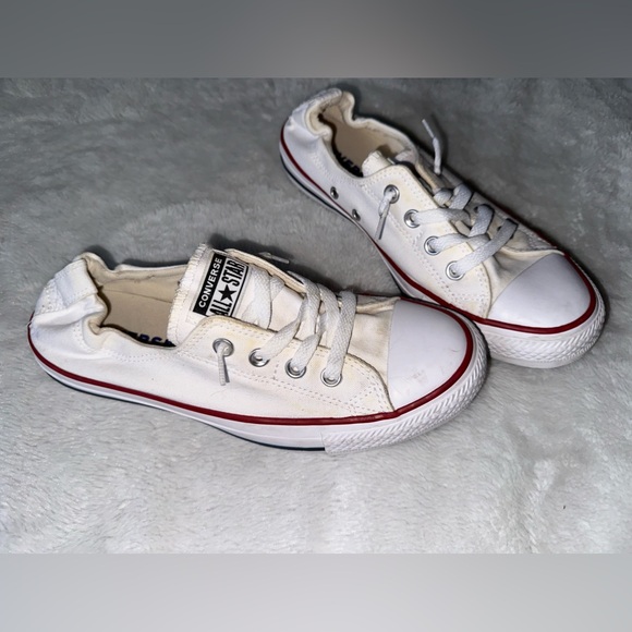 Woman’s Converse - Picture 4 of 10